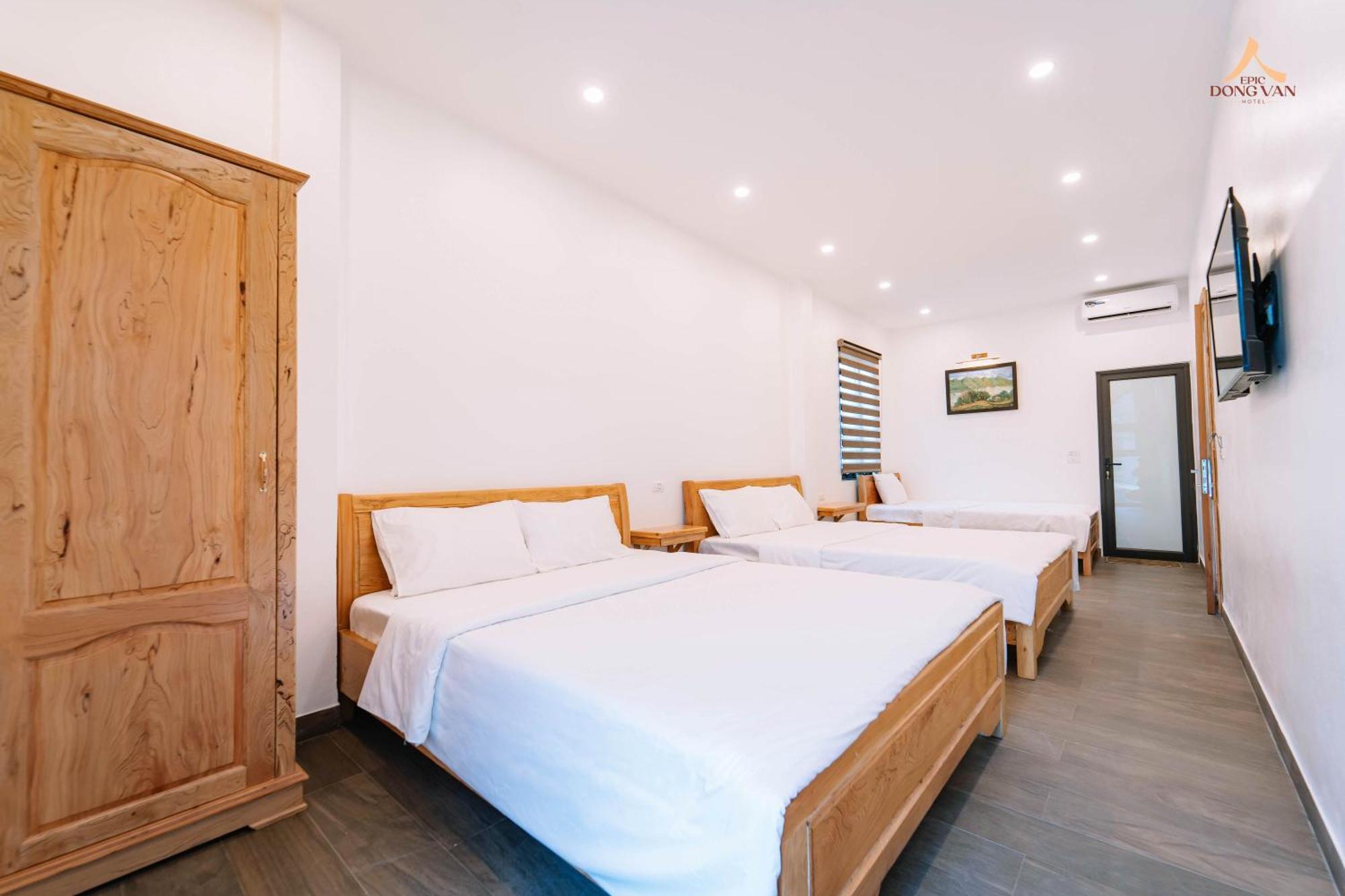 Epic Dong Van Hotel Exterior photo